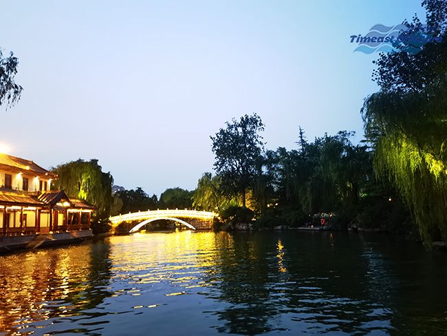 泉城探韵 天易凝心——济南团建圆满收官 泉城探韵 天易凝心——济南团建圆满收官